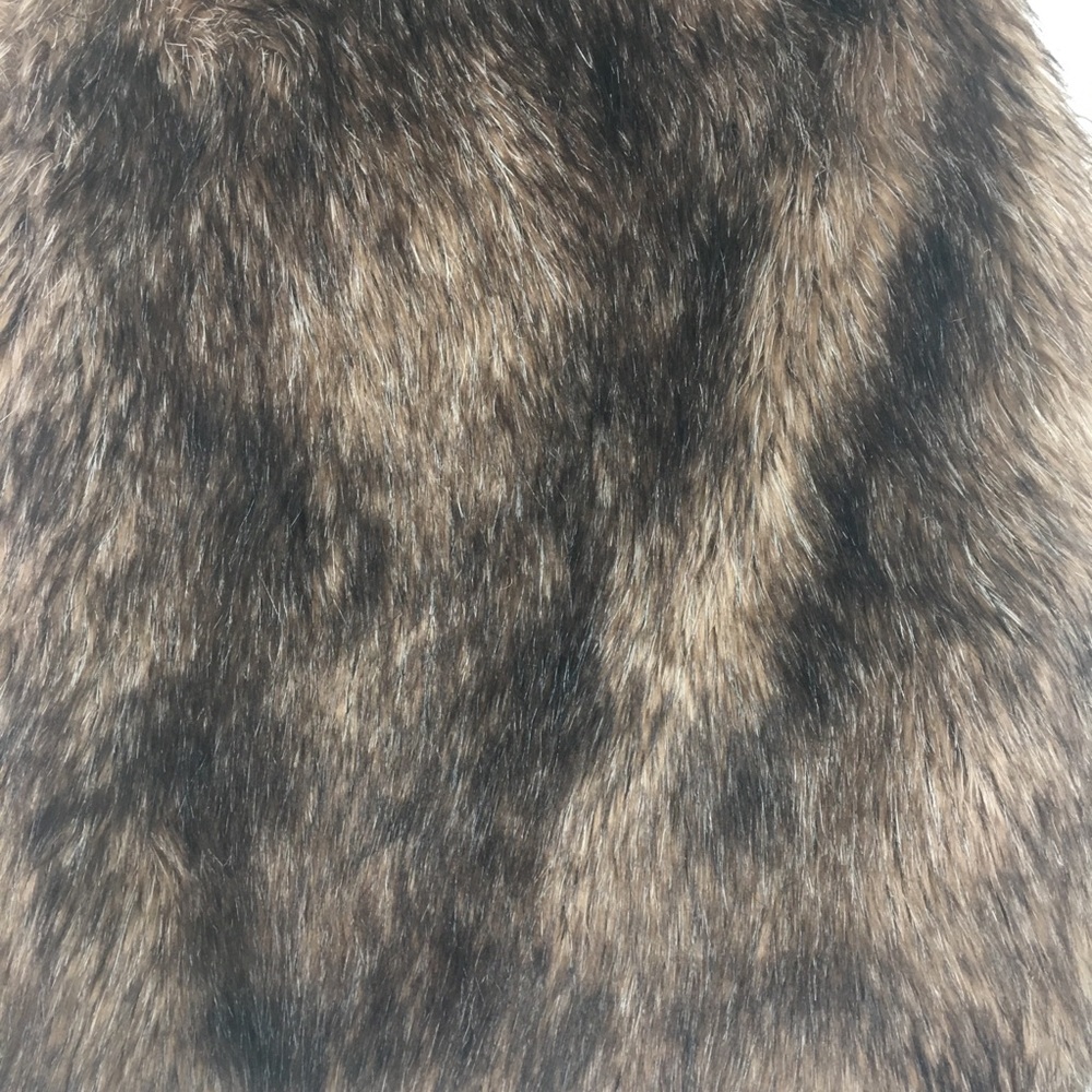BB Dakota Gold Metal Studs Faux Leather Brown Faux Fur Vest Pockets Small NWT - Picture 9 of 16